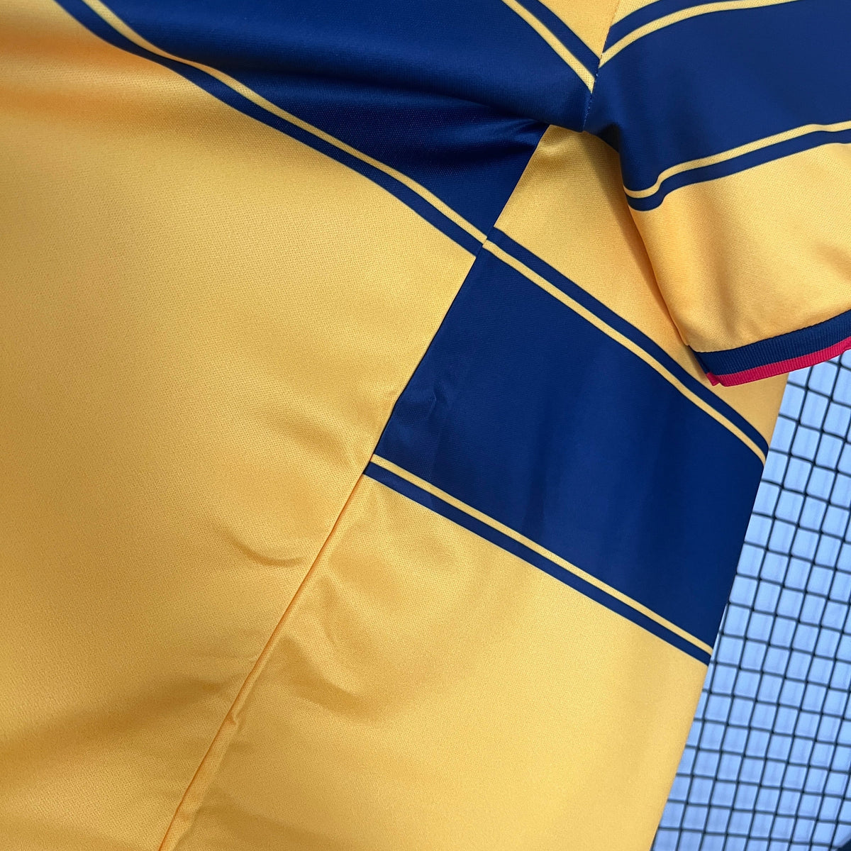 Arsenal 97/98 Away Retro Jersey