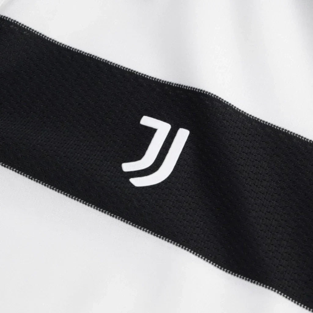 Juventus 25/26 Fourth Long Sleeve Jersey