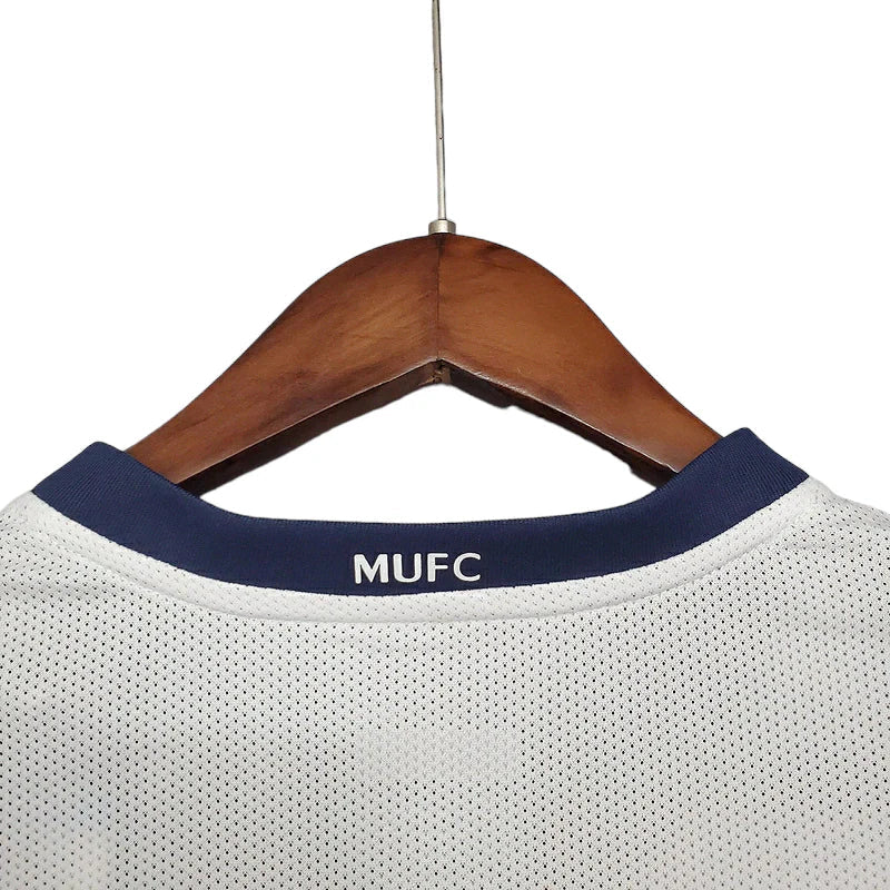 Manchester United 08/09 Retro Jersey