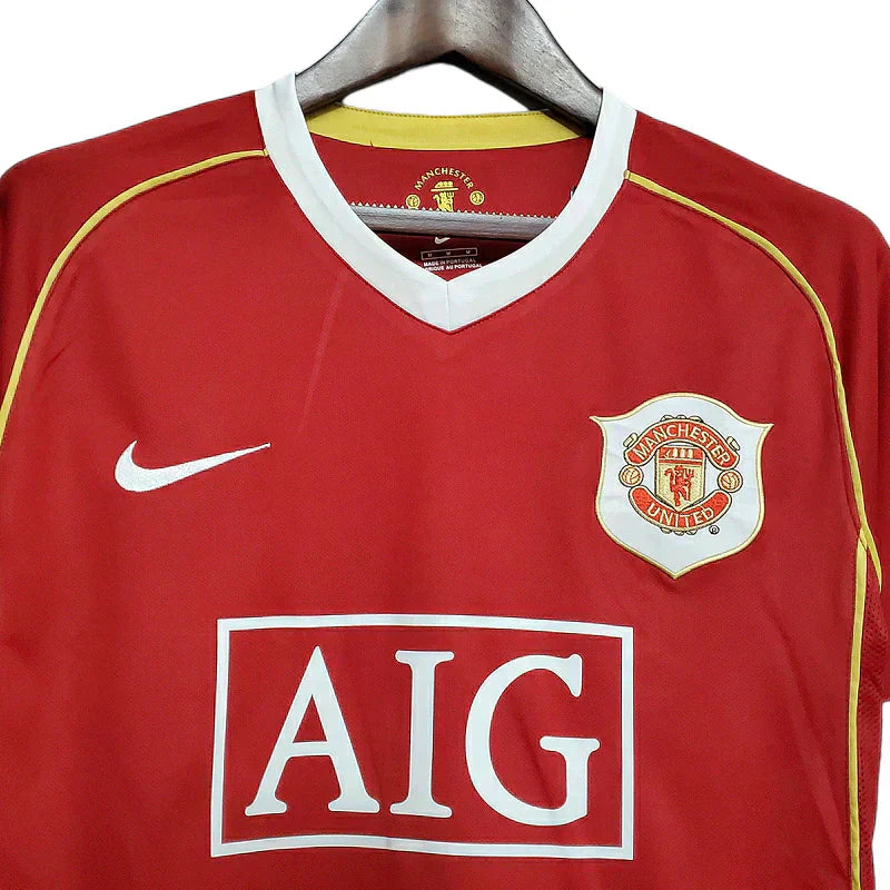 Manchester United 06/07 Retro Jersey