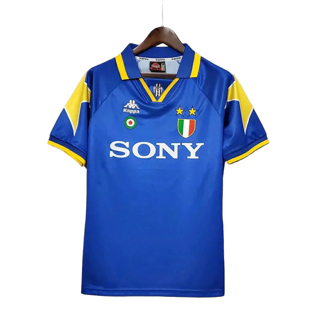 Juventus 95/97 Away Retro Jersey