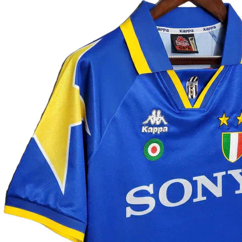 Juventus 95/97 Away Retro Jersey