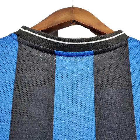 Inter Milan 09/10 Retro Jersey