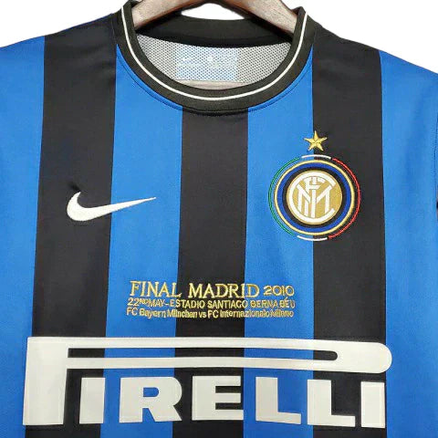Inter Milan 09/10 Retro Jersey