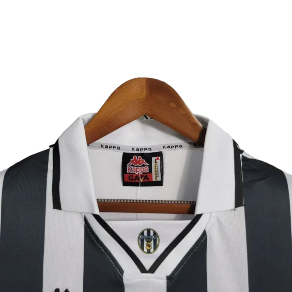 Juventus 95/97 Home Retro Jersey