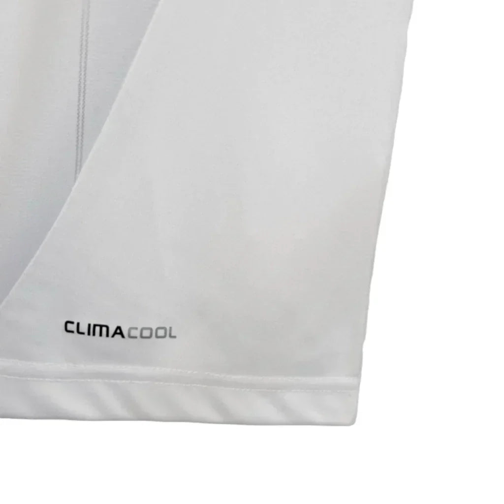 Real Madrid 12/13 Retro Jersey