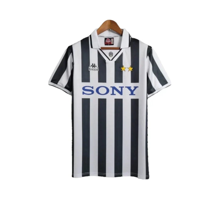 Juventus 95/97 Home Retro Jersey