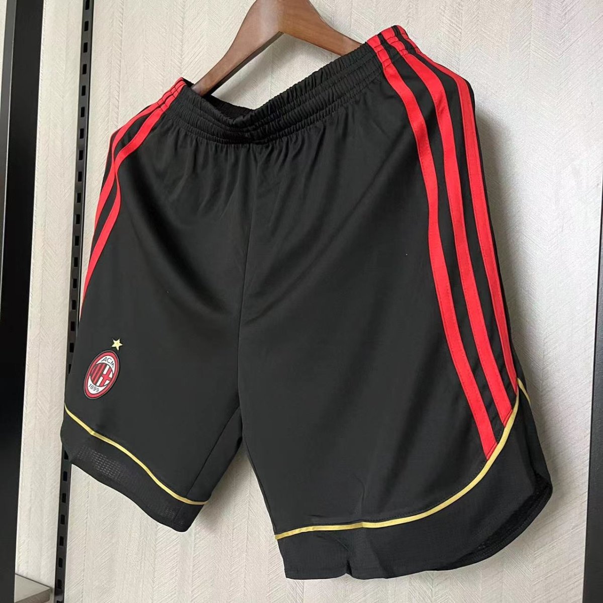 Milan 2007 Home Retro Jersey